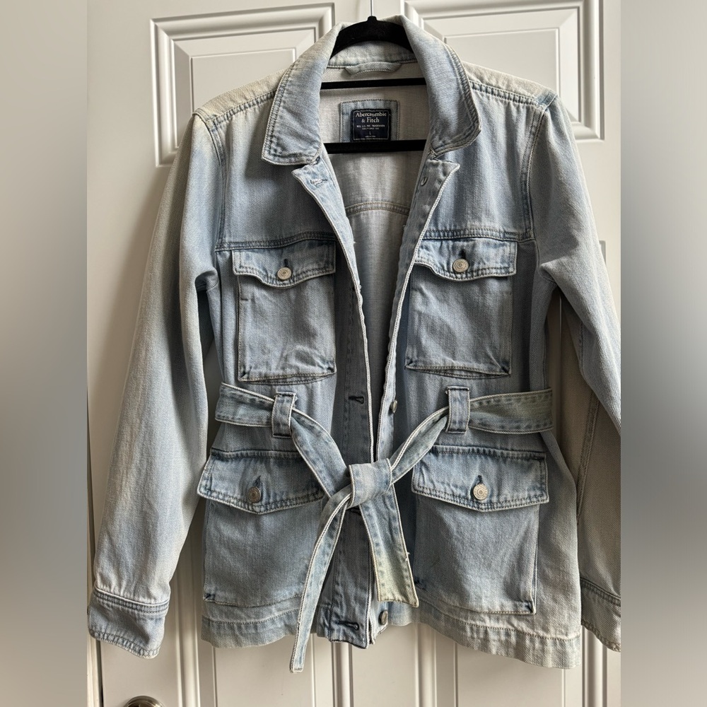Abercrombie & Fitch Jean Jacket with Tie Detail